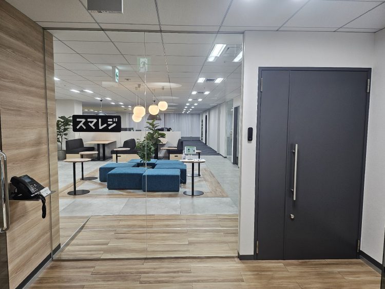 株式会社スマレジ様