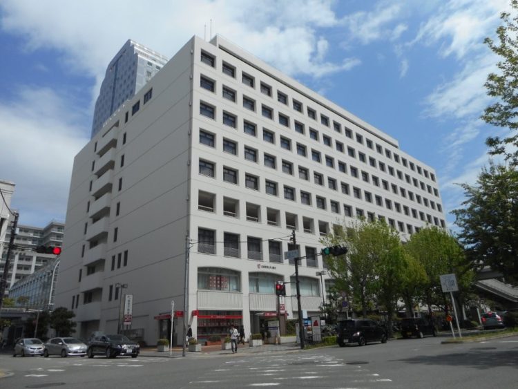 阪急千里中央ビル